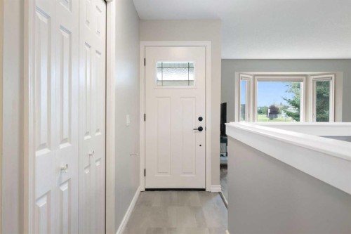 5259 Rundleview Road Ne, Calgary, AB 