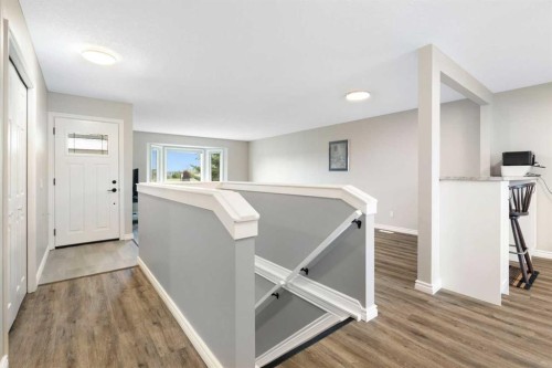 5259 Rundleview Road Ne, Calgary, AB 