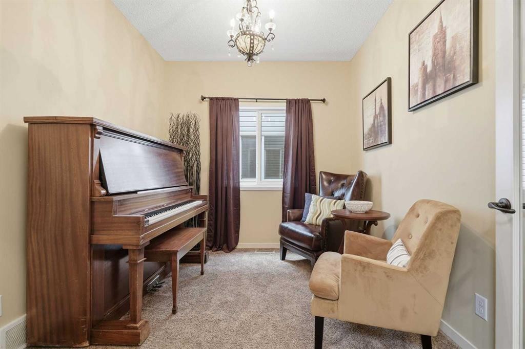 160 Brightoncrest Manor Se, Calgary, AB