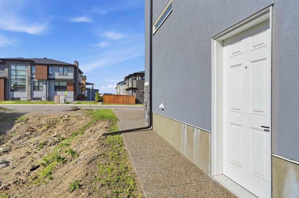 15 Watercrest Gate, Chestermere, AB