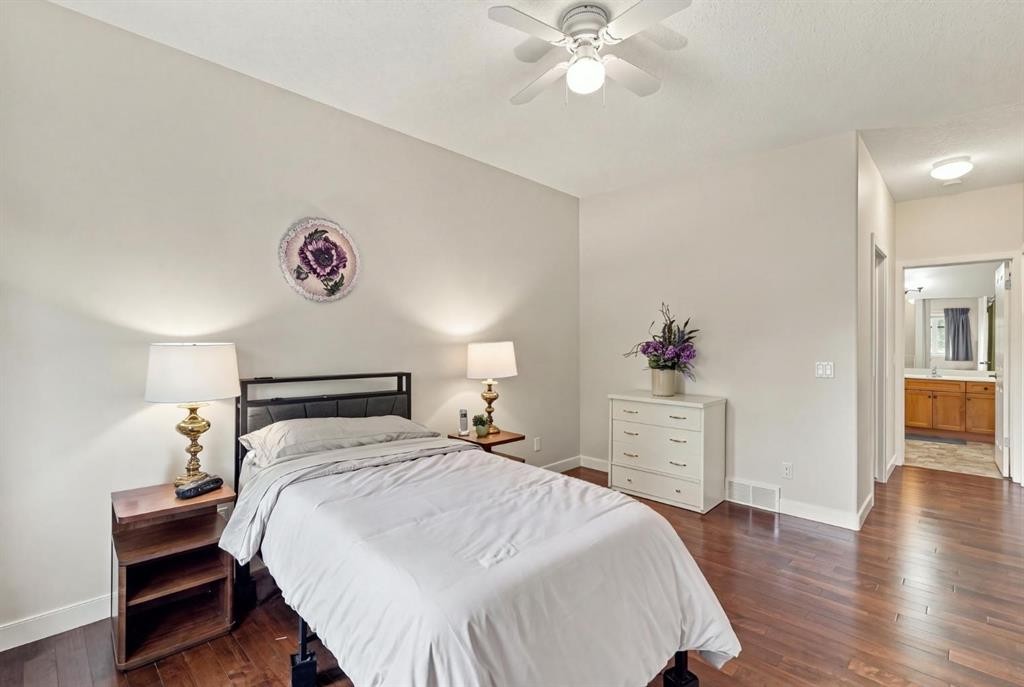 272 Bridle Estates Road Sw, Calgary, AB