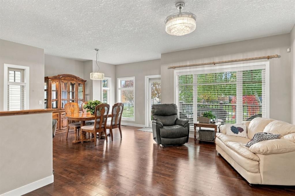 272 Bridle Estates Road Sw, Calgary, AB