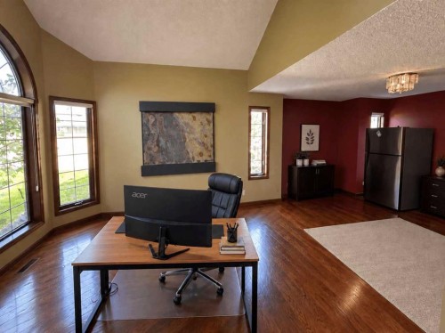 76 Valley Creek Crescent Nw, Calgary, AB 