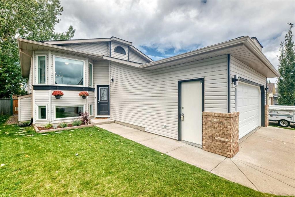 124 Shawinigan Way Sw, Calgary, AB