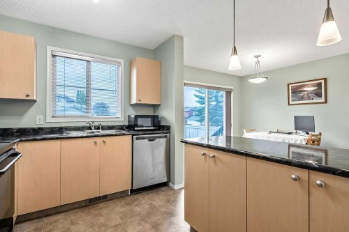 58 Eversyde Common Sw, Calgary, AB 