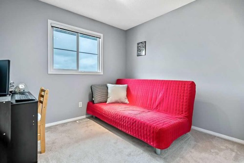58 Eversyde Common Sw, Calgary, AB 