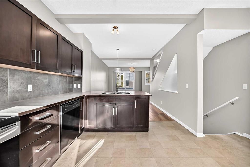 108 New Brighton Point Se, Calgary, AB