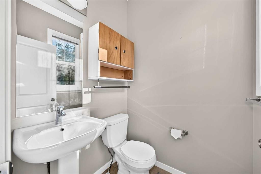 108 New Brighton Point Se, Calgary, AB
