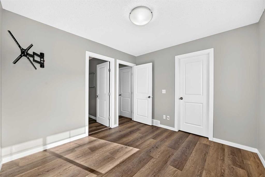 108 New Brighton Point Se, Calgary, AB