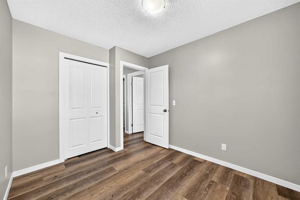 108 New Brighton Point Se, Calgary, AB