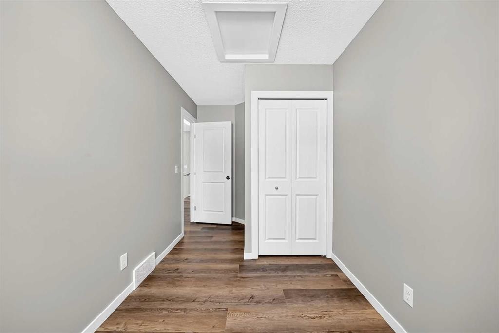 108 New Brighton Point Se, Calgary, AB