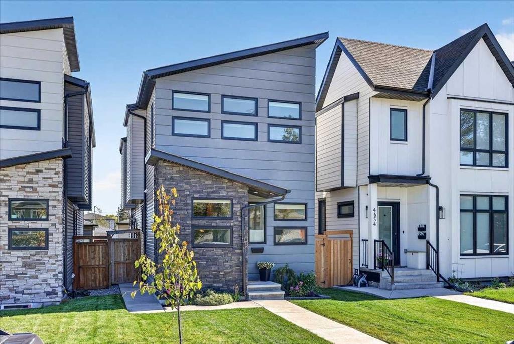 4656 82 Street Nw, Calgary, AB