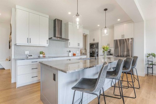 92 Walcrest View Se, Calgary, AB 