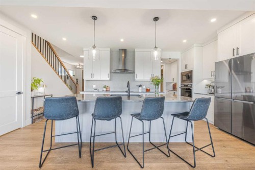 92 Walcrest View Se, Calgary, AB 