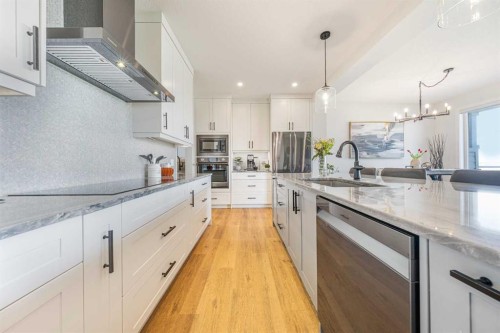 92 Walcrest View Se, Calgary, AB 