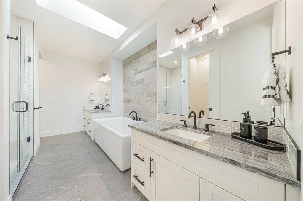 92 Walcrest View Se, Calgary, AB