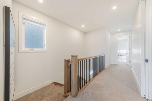 92 Walcrest View Se, Calgary, AB 