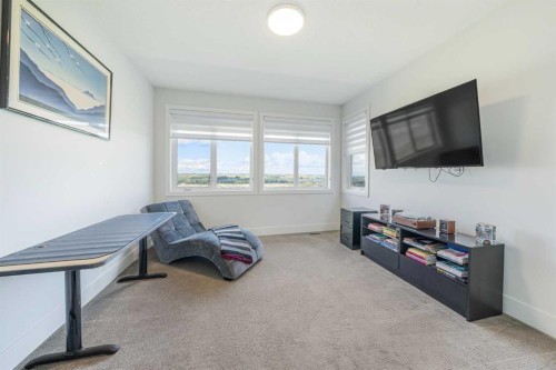92 Walcrest View Se, Calgary, AB 
