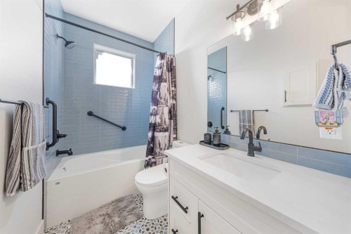 92 Walcrest View Se, Calgary, AB 