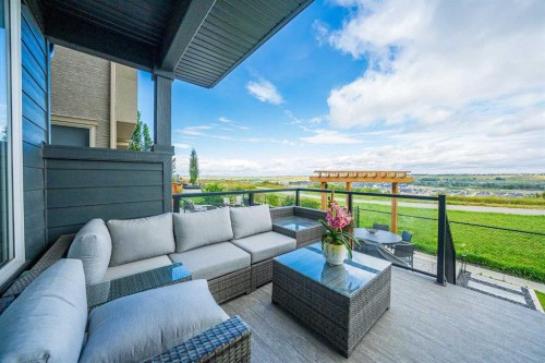 92 Walcrest View Se, Calgary, AB 
