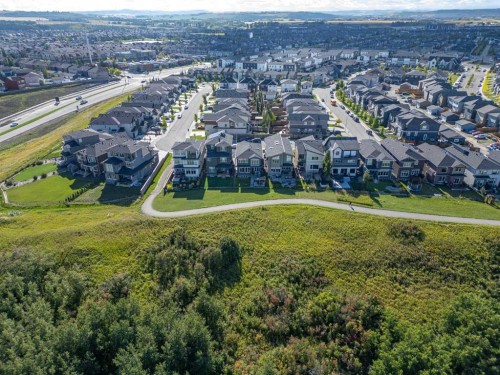 92 Walcrest View Se, Calgary, AB 