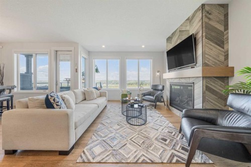 92 Walcrest View Se, Calgary, AB 