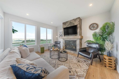 92 Walcrest View Se, Calgary, AB 