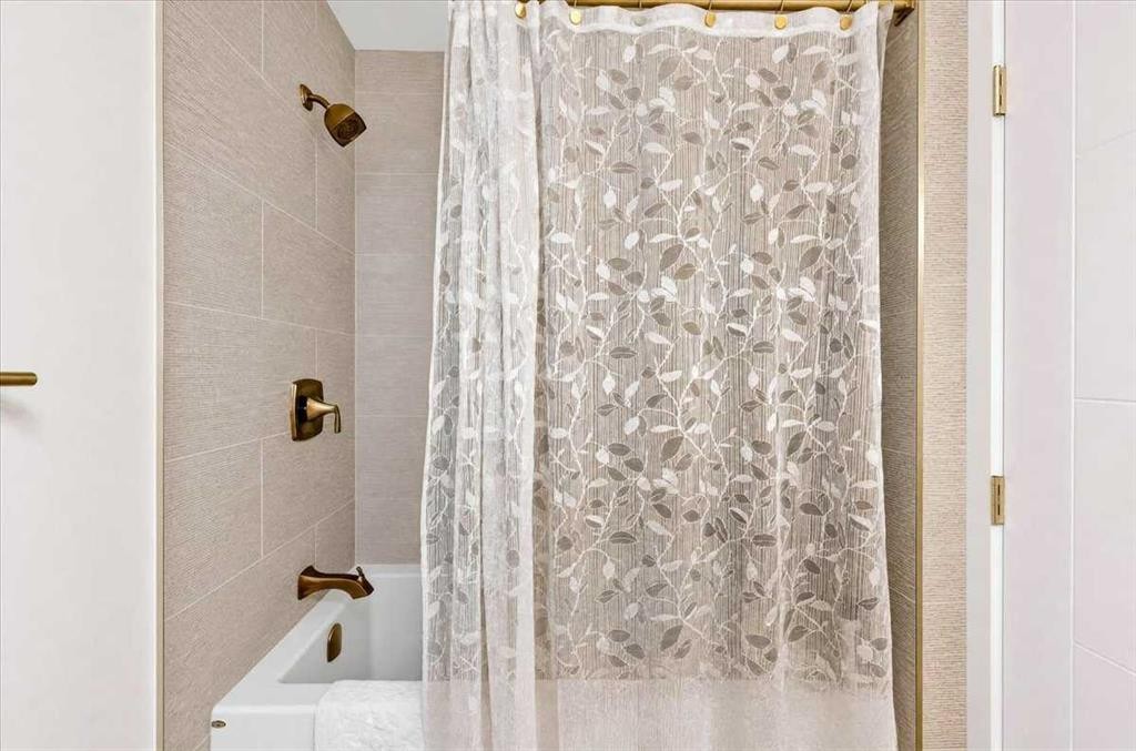 10403 Maplemont Road Se, Calgary, AB