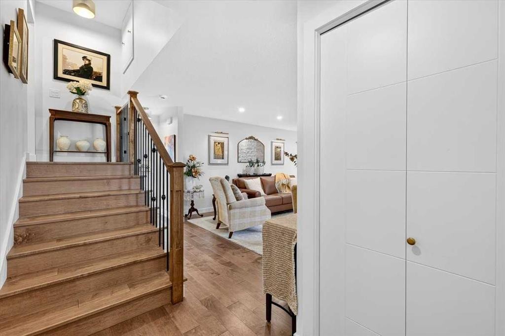 10403 Maplemont Road Se, Calgary, AB