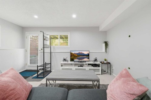 140 Millview Square Sw, Calgary, AB 
