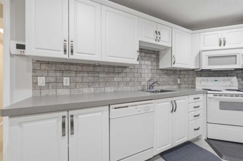 140 Millview Square Sw, Calgary, AB 