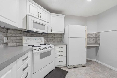 140 Millview Square Sw, Calgary, AB 