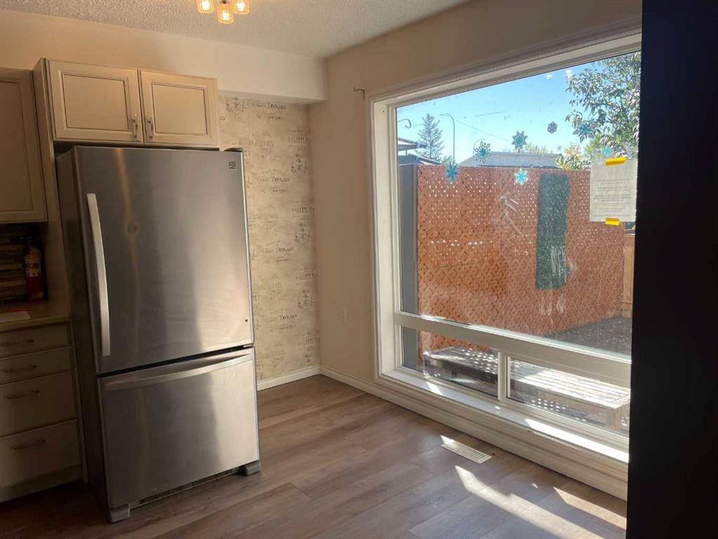 3315 56 Street Ne, Calgary, AB
