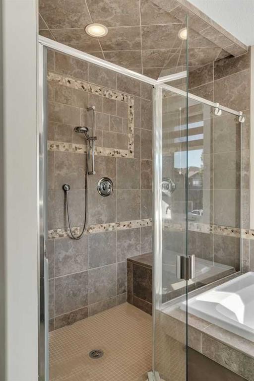160 Panatella Crescent Nw, Calgary, AB