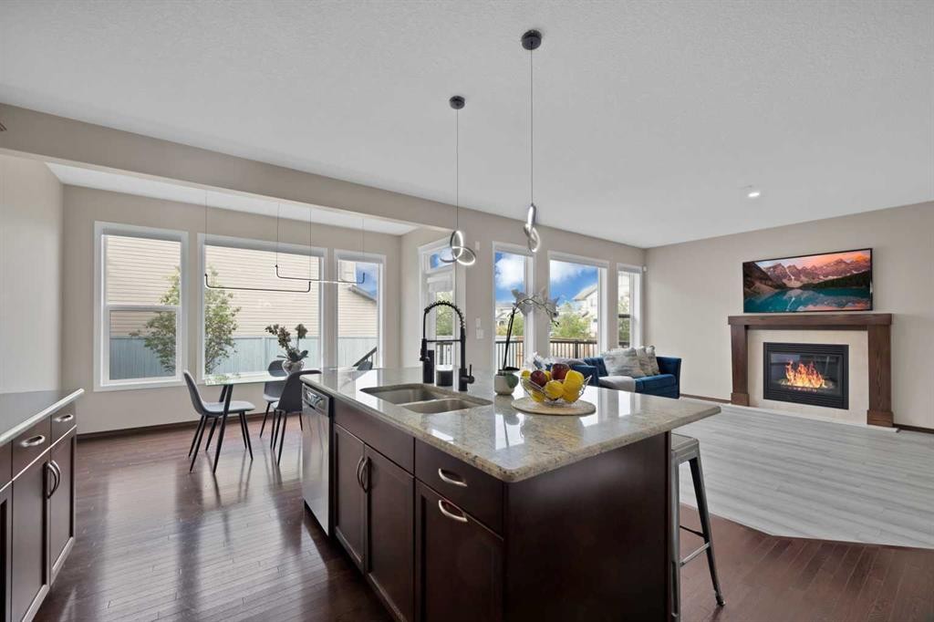 799 New Brighton Drive Se, Calgary, AB