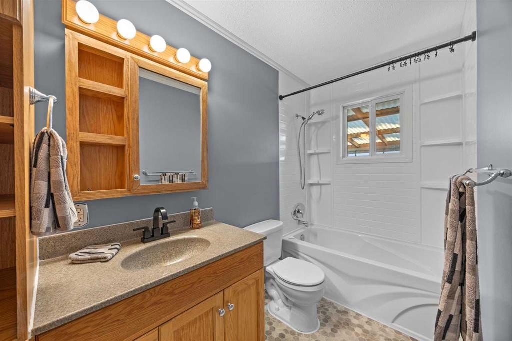 2727 Doverbrook Road Se, Calgary, AB