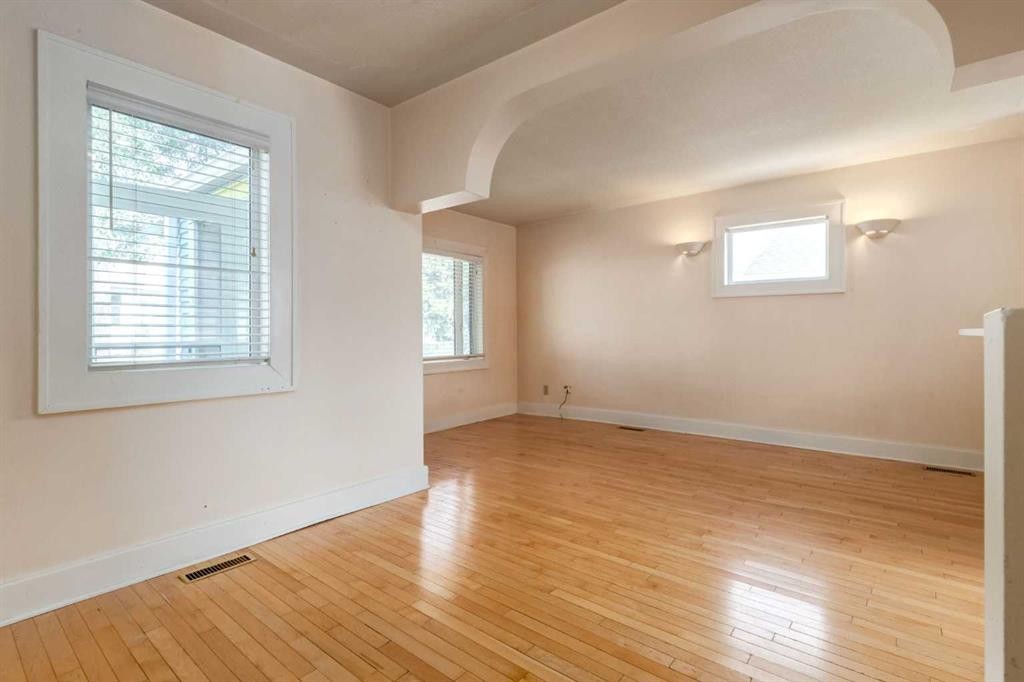 123 30 Avenue Nw, Calgary, AB