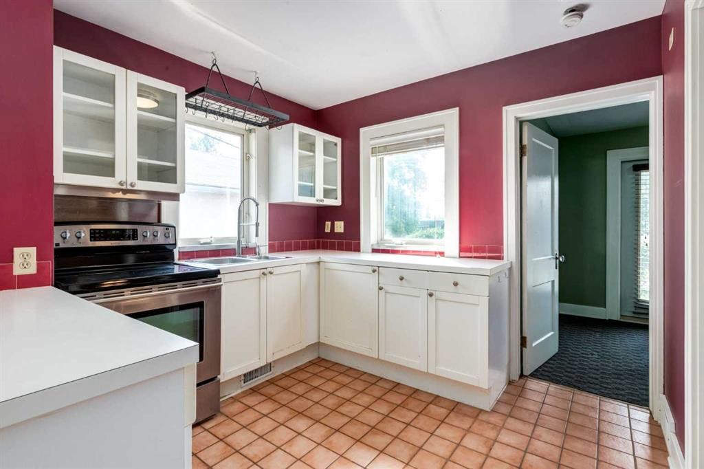 123 30 Avenue Nw, Calgary, AB
