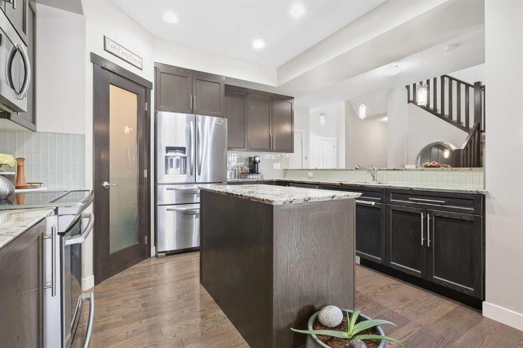 91 Copperpond Terrace Se, Calgary, AB
