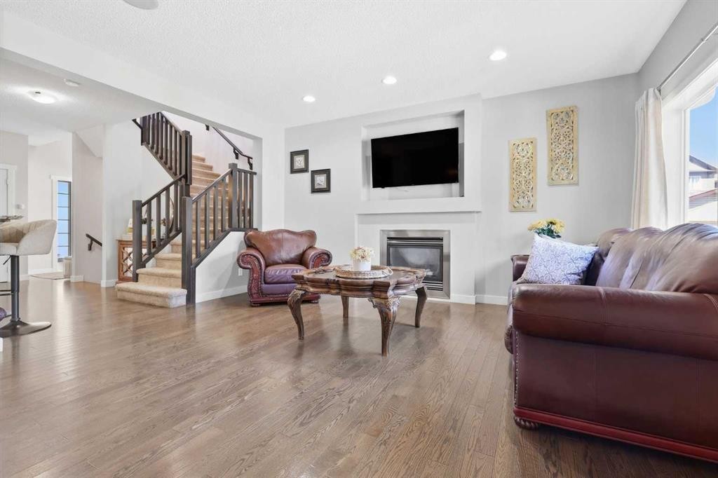 91 Copperpond Terrace Se, Calgary, AB