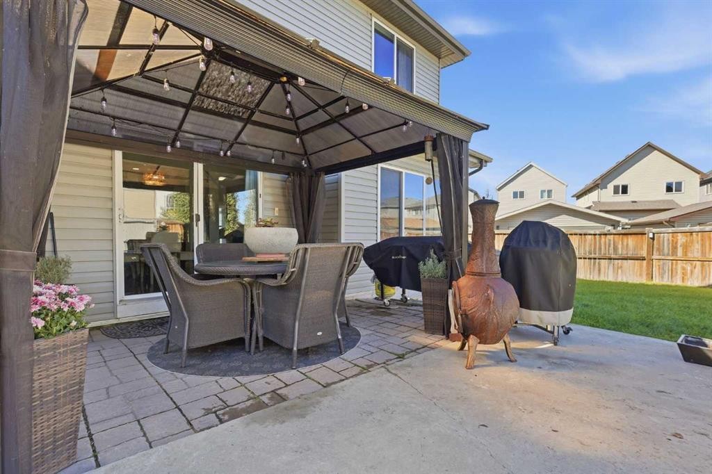 91 Copperpond Terrace Se, Calgary, AB