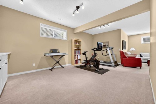 19 West Jensen Place Sw, Calgary, AB 