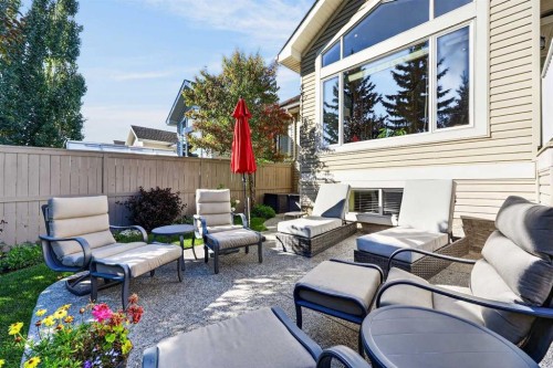19 West Jensen Place Sw, Calgary, AB 