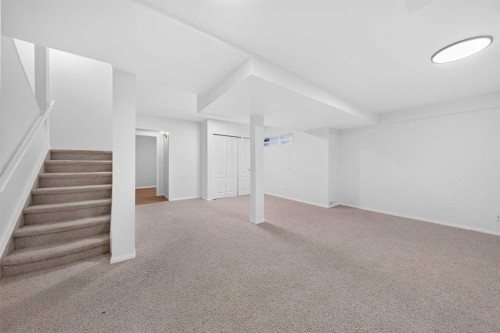 19 Edgepark Rise Nw, Calgary, AB 