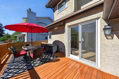 19 Edgepark Rise Nw, Calgary, AB 