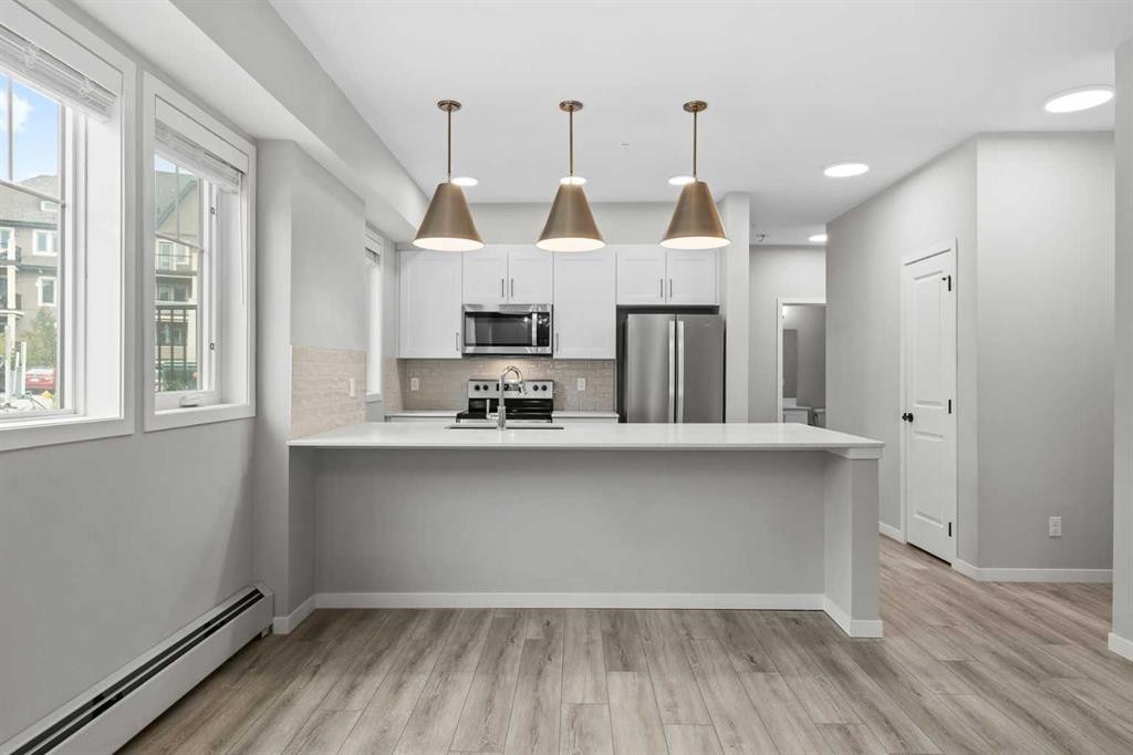101-140 Mahogany Street Se, Calgary, AB