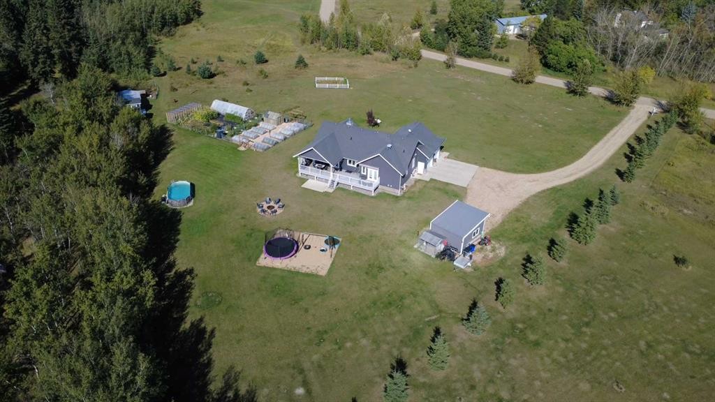 4 Centre Street, Rural Ponoka County, AB