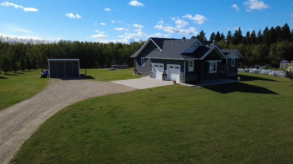 4 Centre Street, Rural Ponoka County, AB