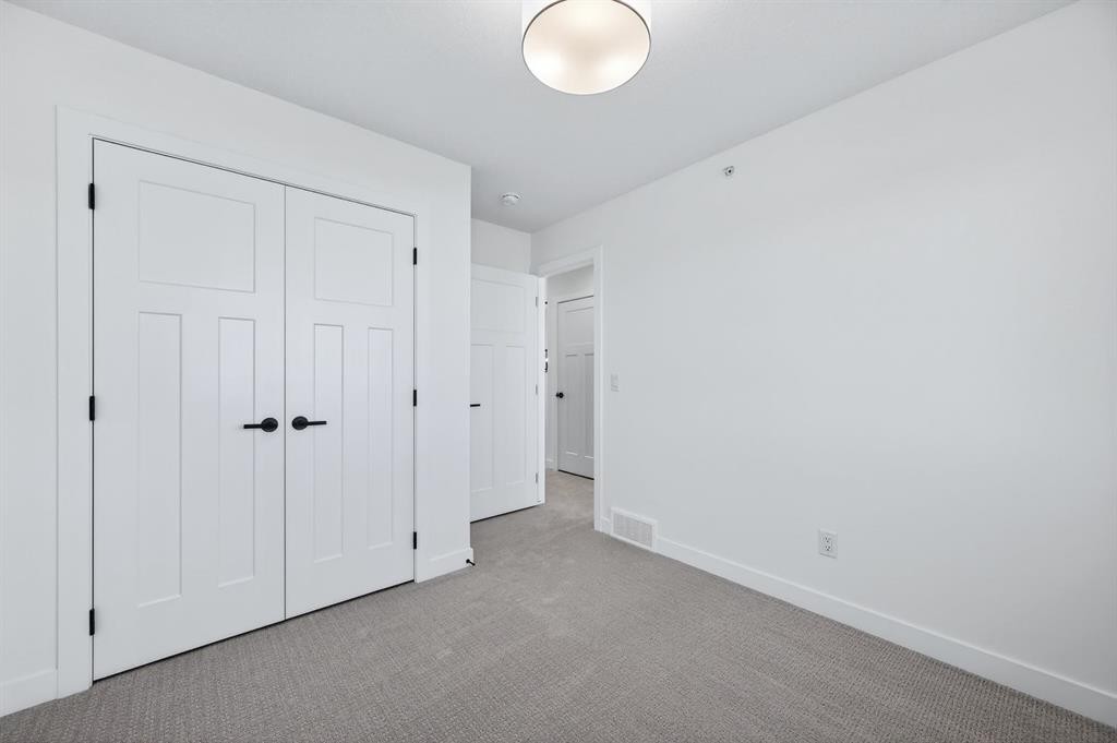 62 Rangeview Path Se, Calgary, AB