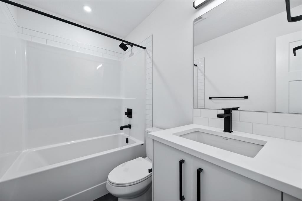 62 Rangeview Path Se, Calgary, AB